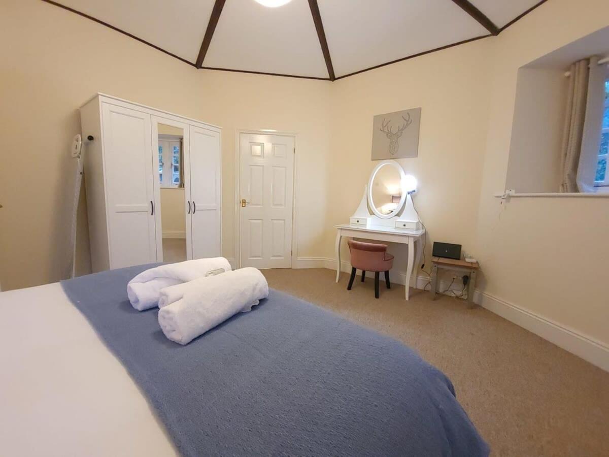 Cosy 1-Bedroom Cottage Next To Combe Lodge Venue Blagdon Exteriér fotografie